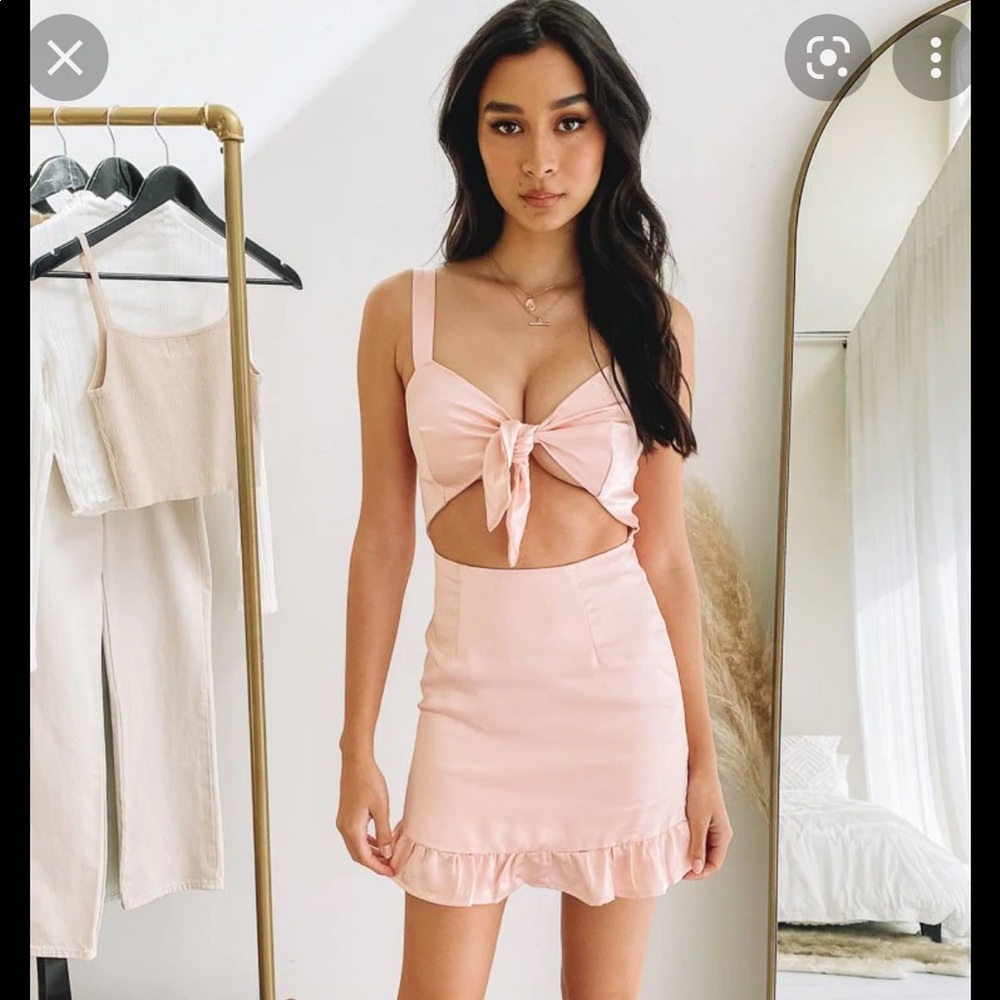 Brand New With Tags Beginning Boutique Pink Satin Mini Dress Sz 8/10